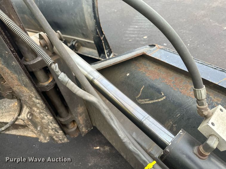 image for item LO9300 2006 Freightliner Business Class M2  dump truck