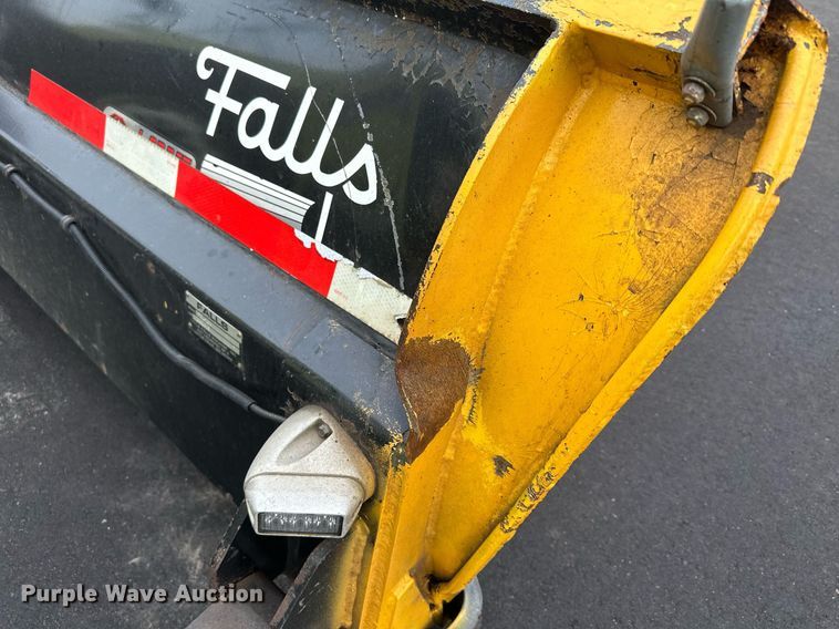 image for item LO9300 2006 Freightliner Business Class M2  dump truck