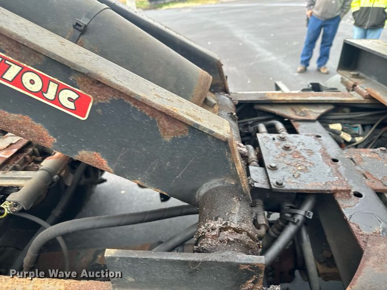 image for item LO9300 2006 Freightliner Business Class M2  dump truck