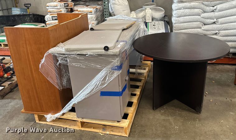 image for item LO9302 Furniture