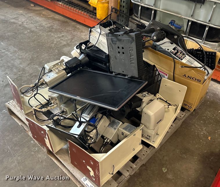 image for item LO9303 Surveillance equipment