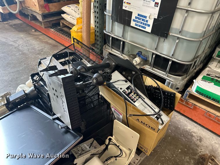 image for item LO9303 Surveillance equipment