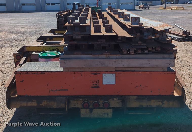 image for item LY9458 2001 Belshe WB-12  concrete form trailer