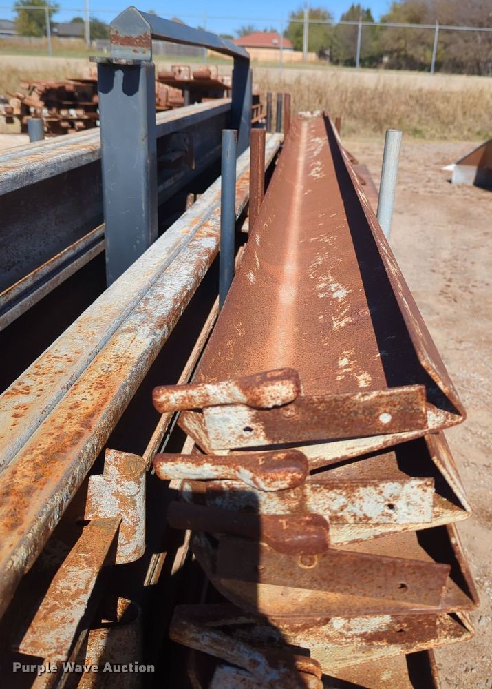 image for item LY9458 2001 Belshe WB-12  concrete form trailer