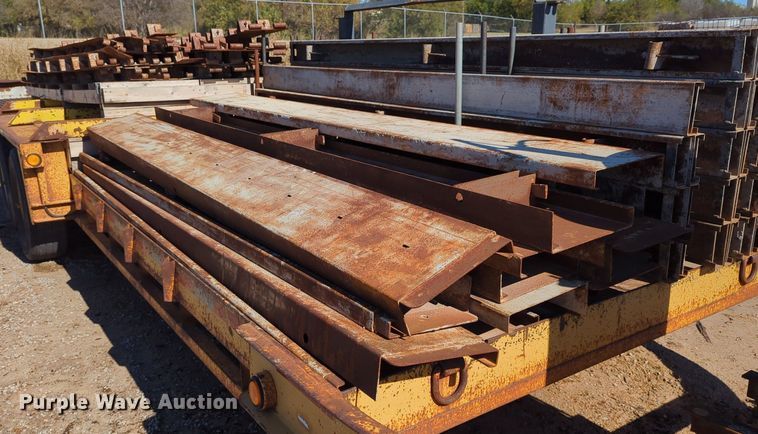 image for item LY9458 2001 Belshe WB-12  concrete form trailer