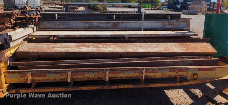 image for item LY9458 2001 Belshe WB-12  concrete form trailer