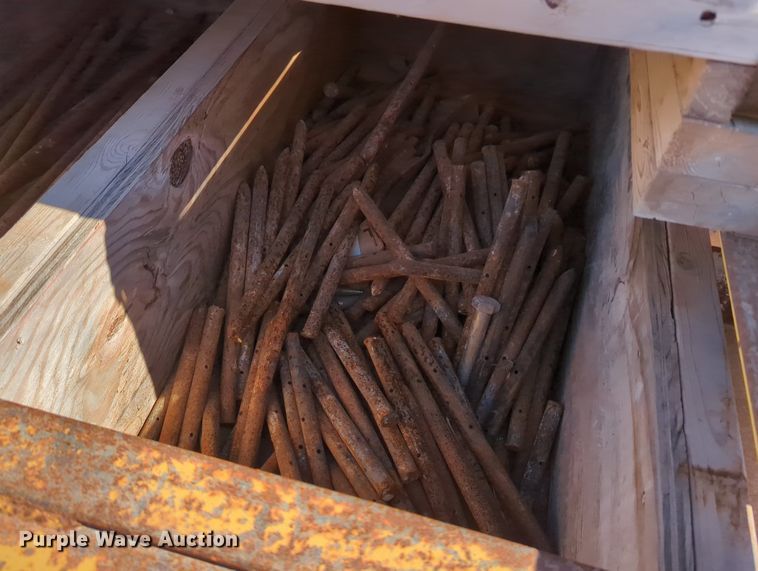 image for item LY9458 2001 Belshe WB-12  concrete form trailer