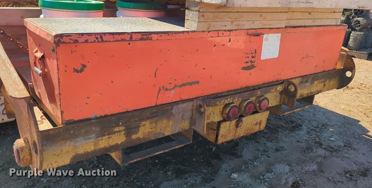 image for item LY9458 2001 Belshe WB-12  concrete form trailer