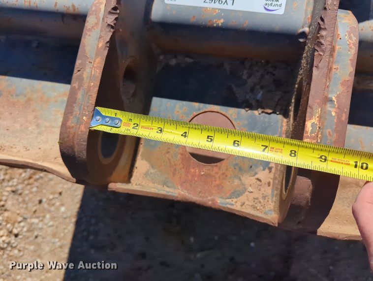 image for item LY9467 Backhoe attachments