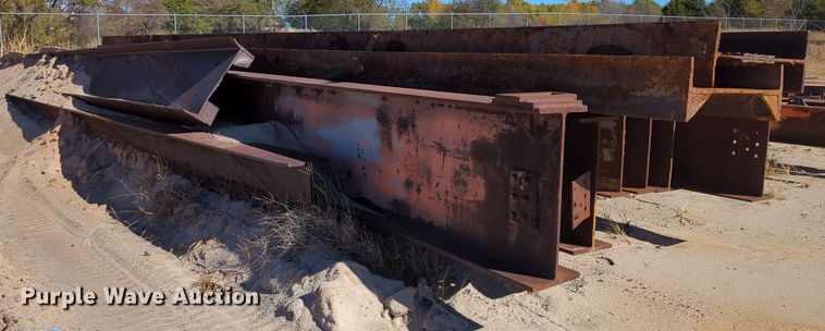 image for item LY9470 (15) steel I-beams