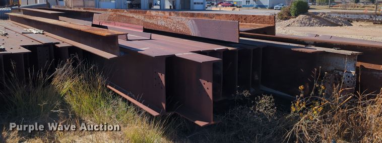 image for item LY9470 (15) steel I-beams