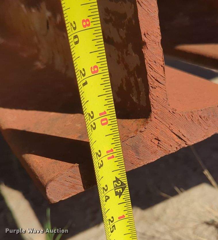 image for item LY9470 (15) steel I-beams