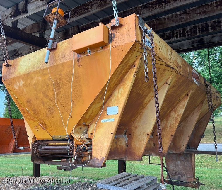 image for item NA9257 Henderson Chief FSH13 spreader