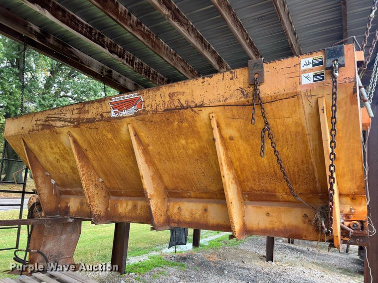 image for item NA9257 Henderson Chief FSH13 spreader