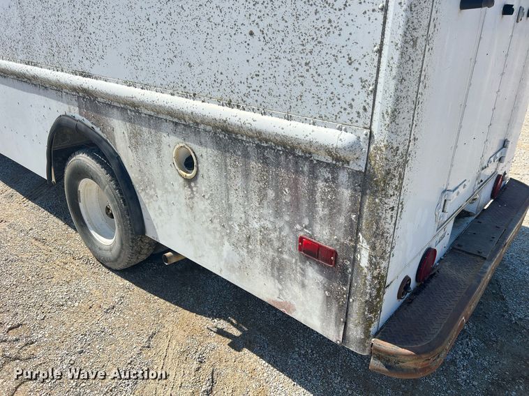 image for item NA9259 1986 Chevrolet Step Van 30 delivery truck