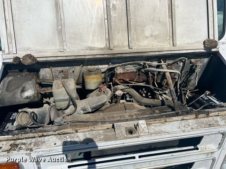 image for item NA9259 1986 Chevrolet Step Van 30 delivery truck