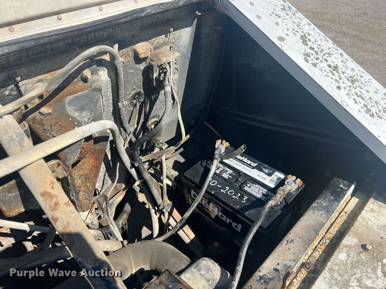 image for item NA9259 1986 Chevrolet Step Van 30 delivery truck