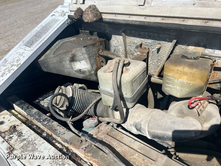 image for item NA9259 1986 Chevrolet Step Van 30 delivery truck