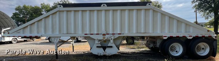 image for item NA9260 2017 Construction Trailer Specialists BDT 36 bottom dump trailer