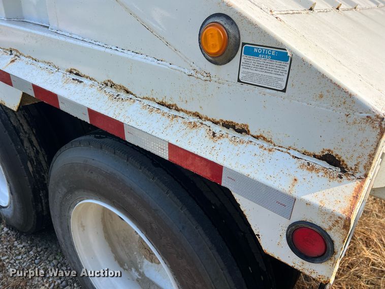 image for item NA9260 2017 Construction Trailer Specialists BDT 36 bottom dump trailer