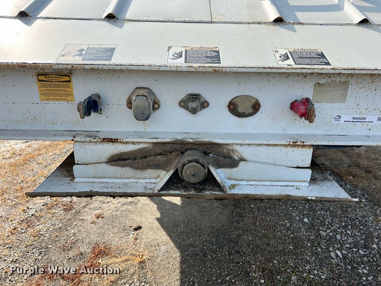 image for item NA9260 2017 Construction Trailer Specialists BDT 36 bottom dump trailer