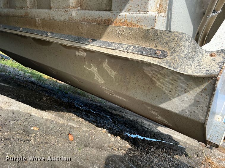 image for item NA9260 2017 Construction Trailer Specialists BDT 36 bottom dump trailer