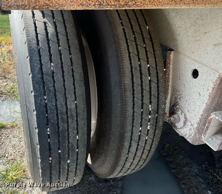 image for item NA9260 2017 Construction Trailer Specialists BDT 36 bottom dump trailer