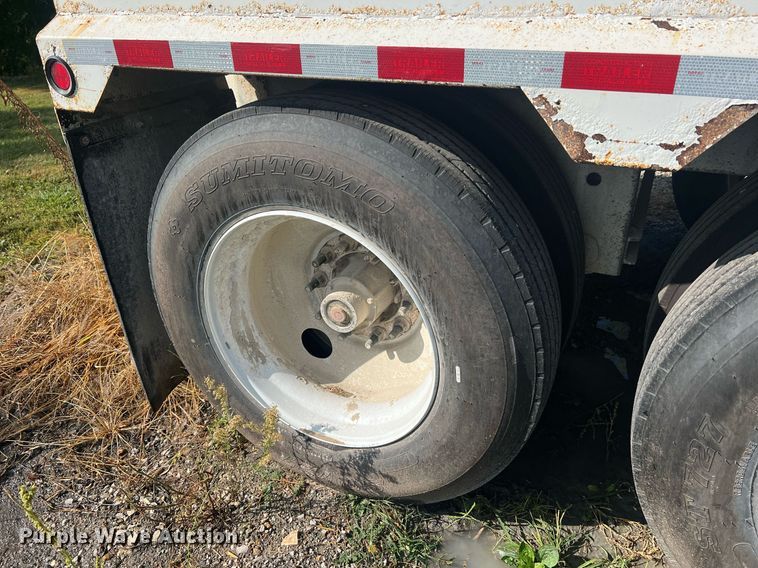 image for item NA9260 2017 Construction Trailer Specialists BDT 36 bottom dump trailer