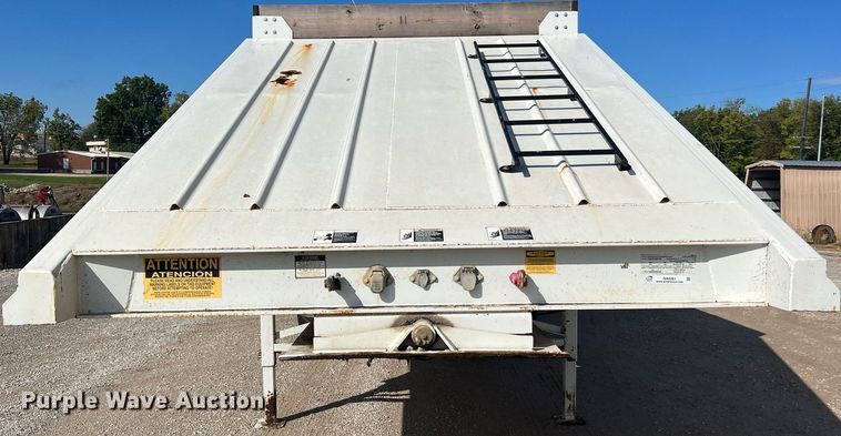 image for item NA9261 2016 Construction Trailer Specialists  BDT 36 bottom dump trailer