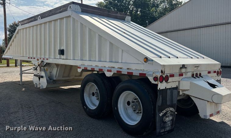image for item NA9261 2016 Construction Trailer Specialists  BDT 36 bottom dump trailer