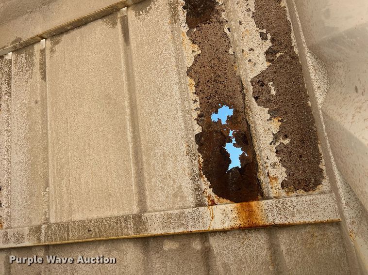 image for item NA9261 2016 Construction Trailer Specialists  BDT 36 bottom dump trailer