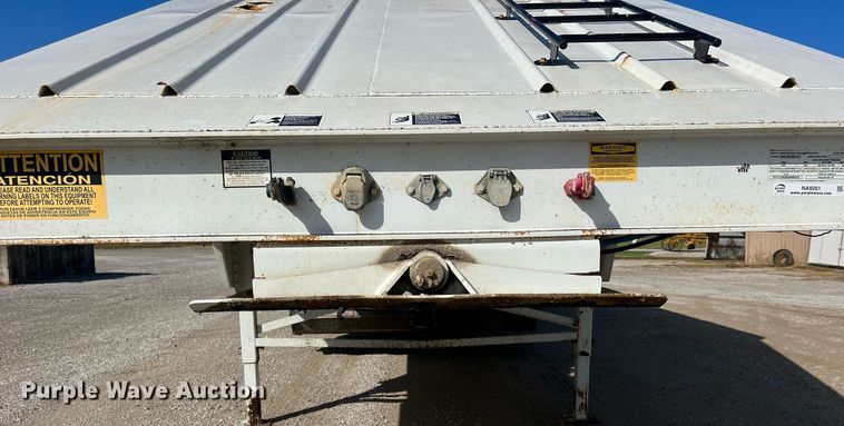 image for item NA9261 2016 Construction Trailer Specialists  BDT 36 bottom dump trailer