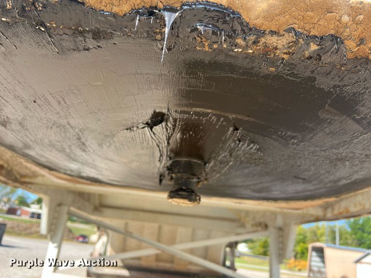 image for item NA9261 2016 Construction Trailer Specialists  BDT 36 bottom dump trailer