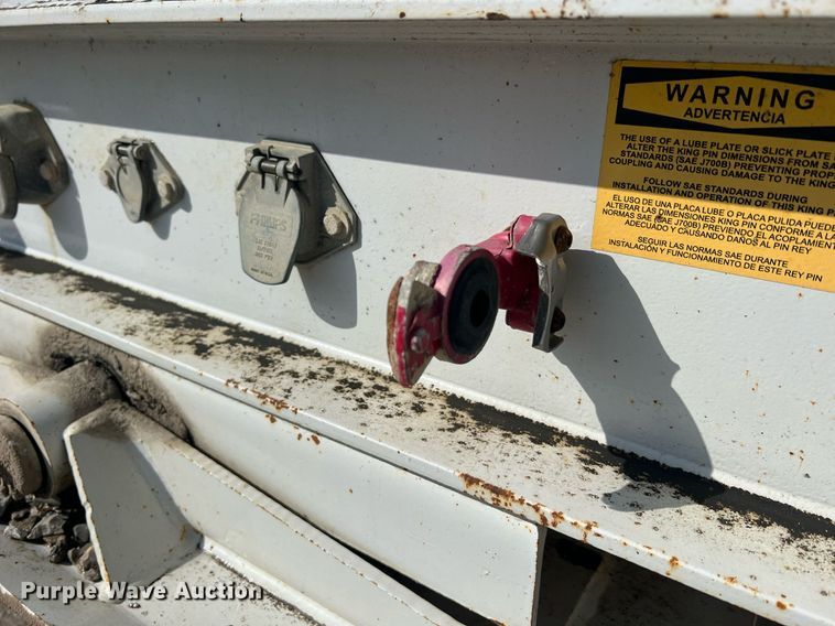 image for item NA9261 2016 Construction Trailer Specialists  BDT 36 bottom dump trailer