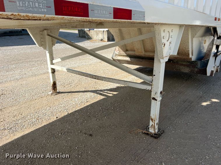 image for item NA9261 2016 Construction Trailer Specialists  BDT 36 bottom dump trailer