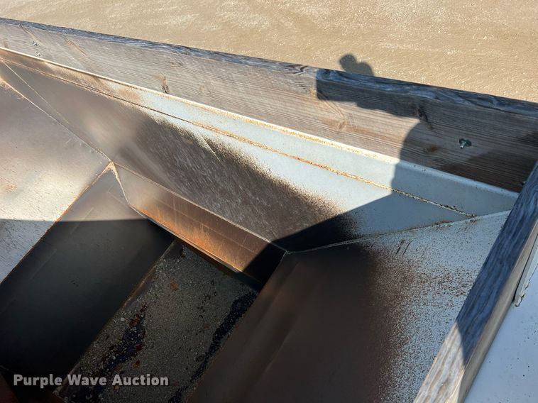 image for item NA9261 2016 Construction Trailer Specialists  BDT 36 bottom dump trailer