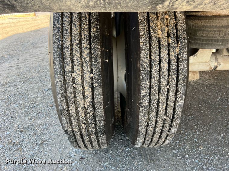 image for item NA9261 2016 Construction Trailer Specialists  BDT 36 bottom dump trailer