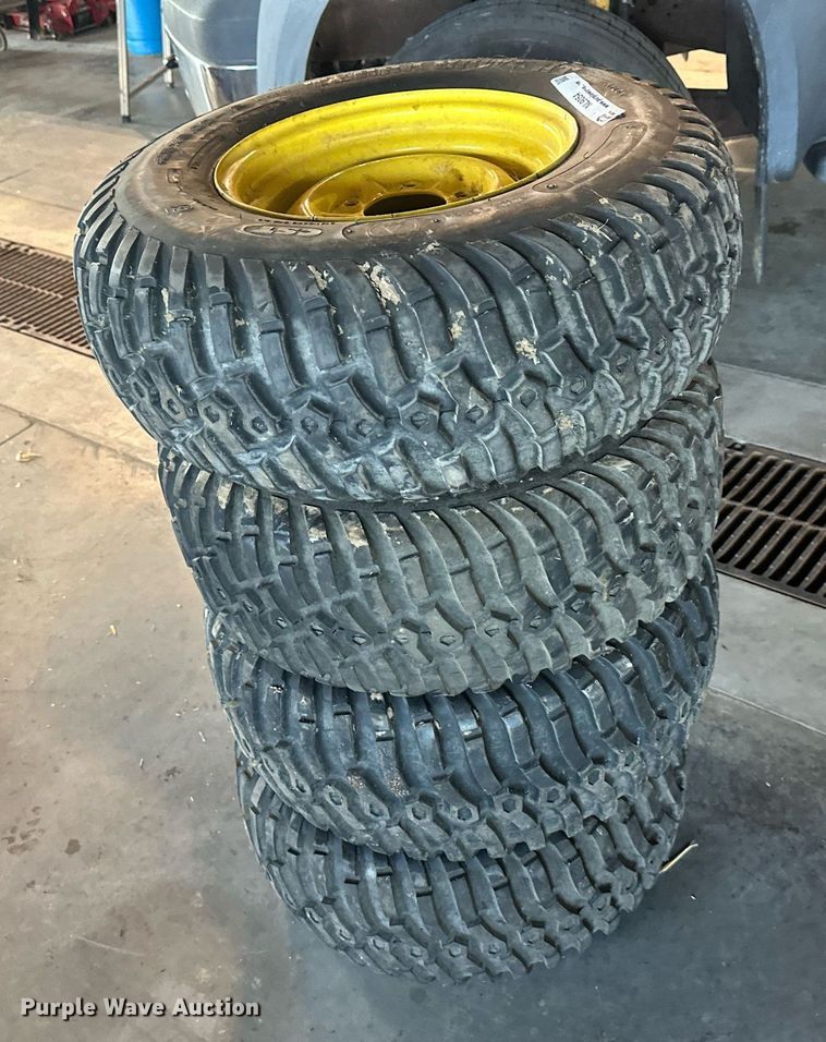 image for item NL9054 John Deere Gator  wheels