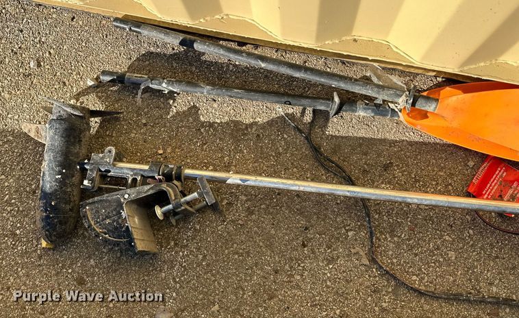 image for item NL9060 Tracker  flat bottom boat