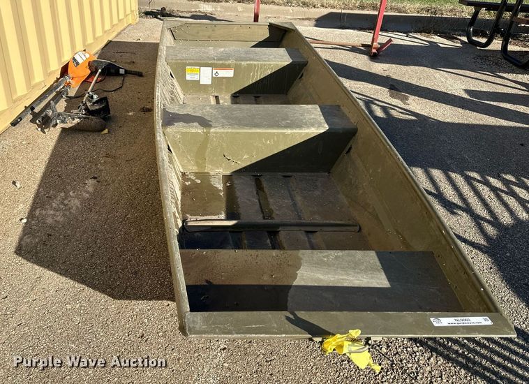 image for item NL9060 Tracker  flat bottom boat