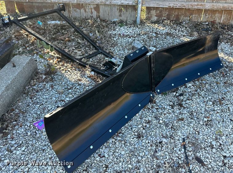 image for item NL9062 Pro-Tech IS10S  skid steer snow pusher