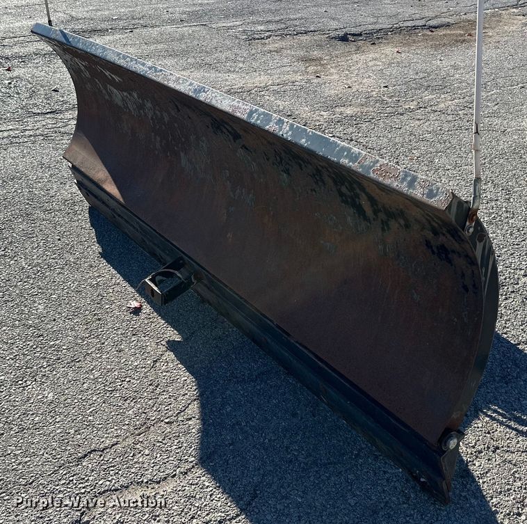 image for item NL9163 Loegering V-8000  skid steer snow plow