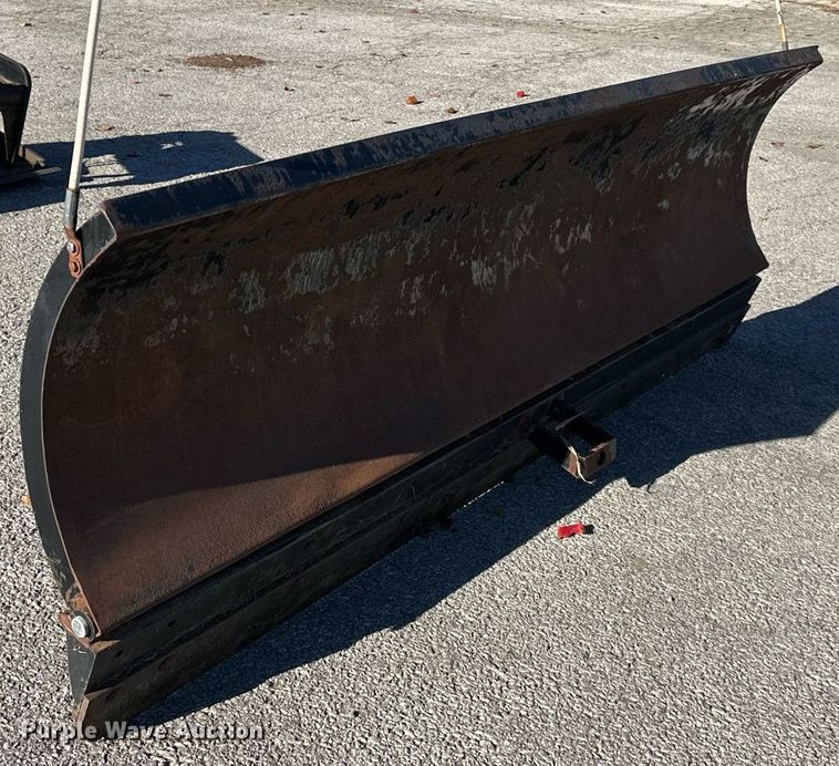 image for item NL9163 Loegering V-8000  skid steer snow plow