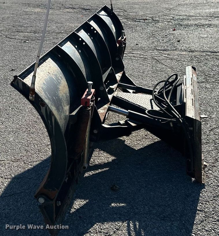 image for item NL9163 Loegering V-8000  skid steer snow plow