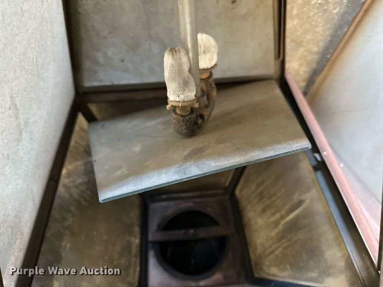 image for item NL9170 (2) gas lights