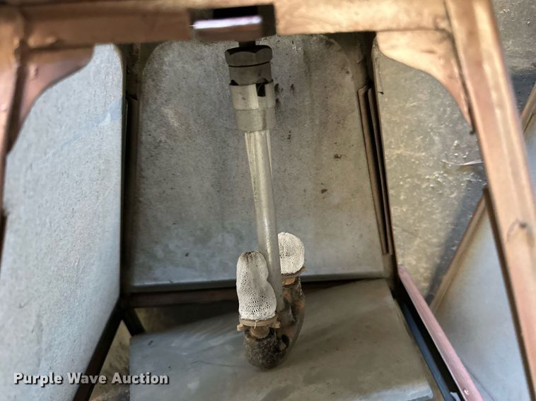 image for item NL9170 (2) gas lights