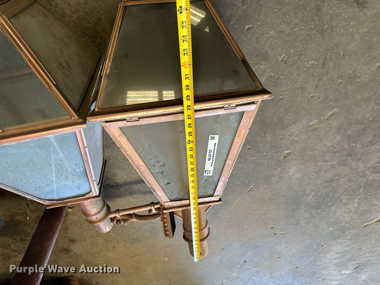 image for item NL9170 (2) gas lights