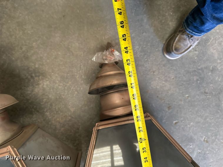 image for item NL9170 (2) gas lights