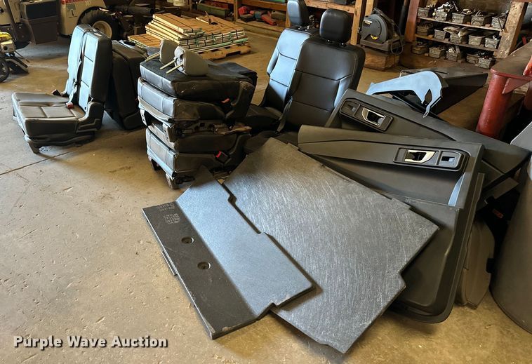 image for item NL9171 Ford  SUV parts