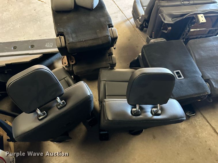 image for item NL9171 Ford  SUV parts